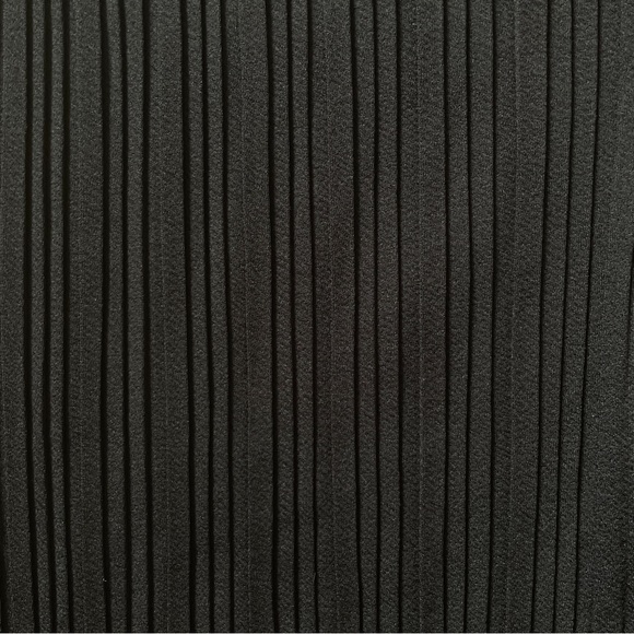 Oak + Fort Black Plisse Pull On Cropped Pant Medium - Picture 4 of 5